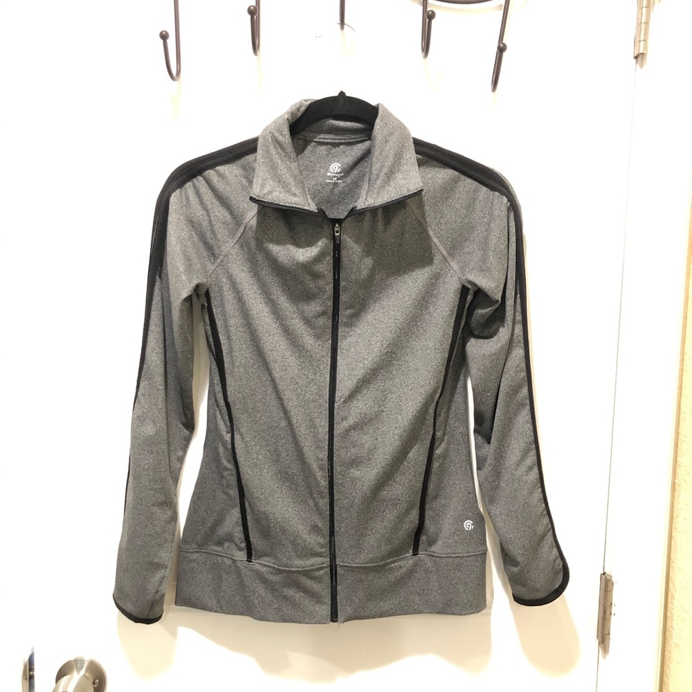 Champion Zip Up Sweater and Columbia Vest Bundle